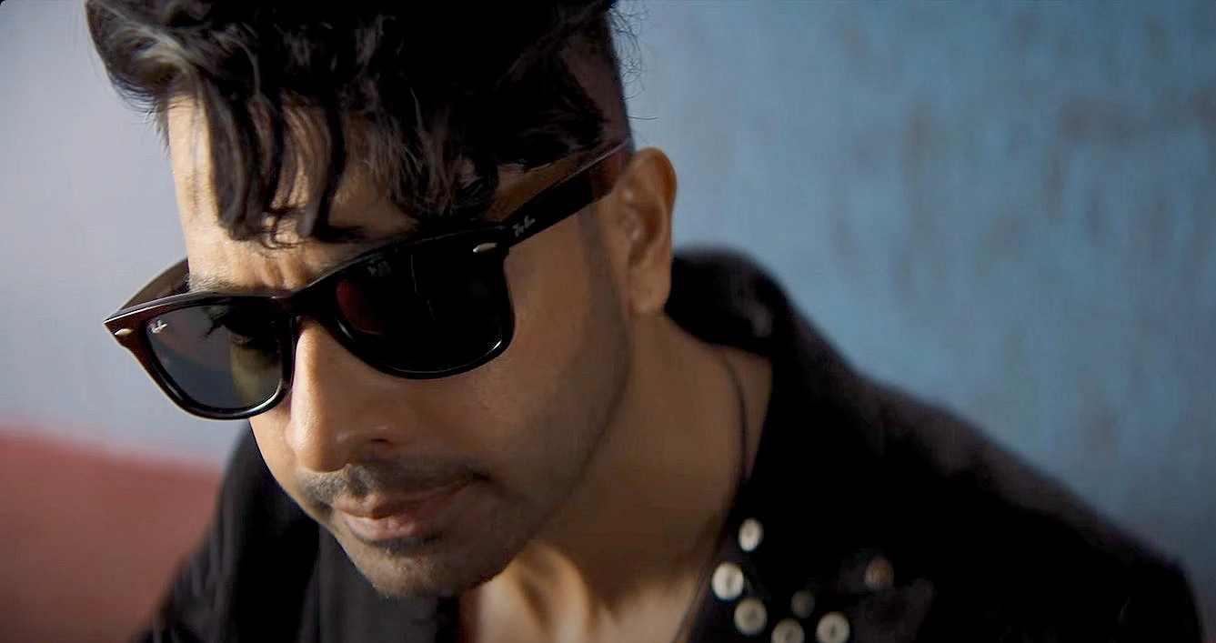 Shakib Khan in a scene from Rockstar (Photo: Sun Motion Pictures Limited)