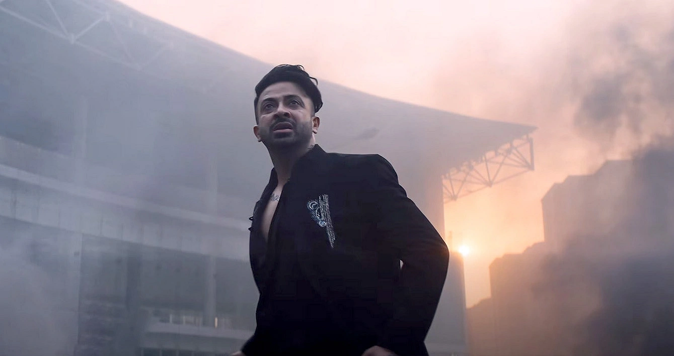 Shakib Khan in a scene from Rockstar (Photo: Sun Motion Pictures Limited)
