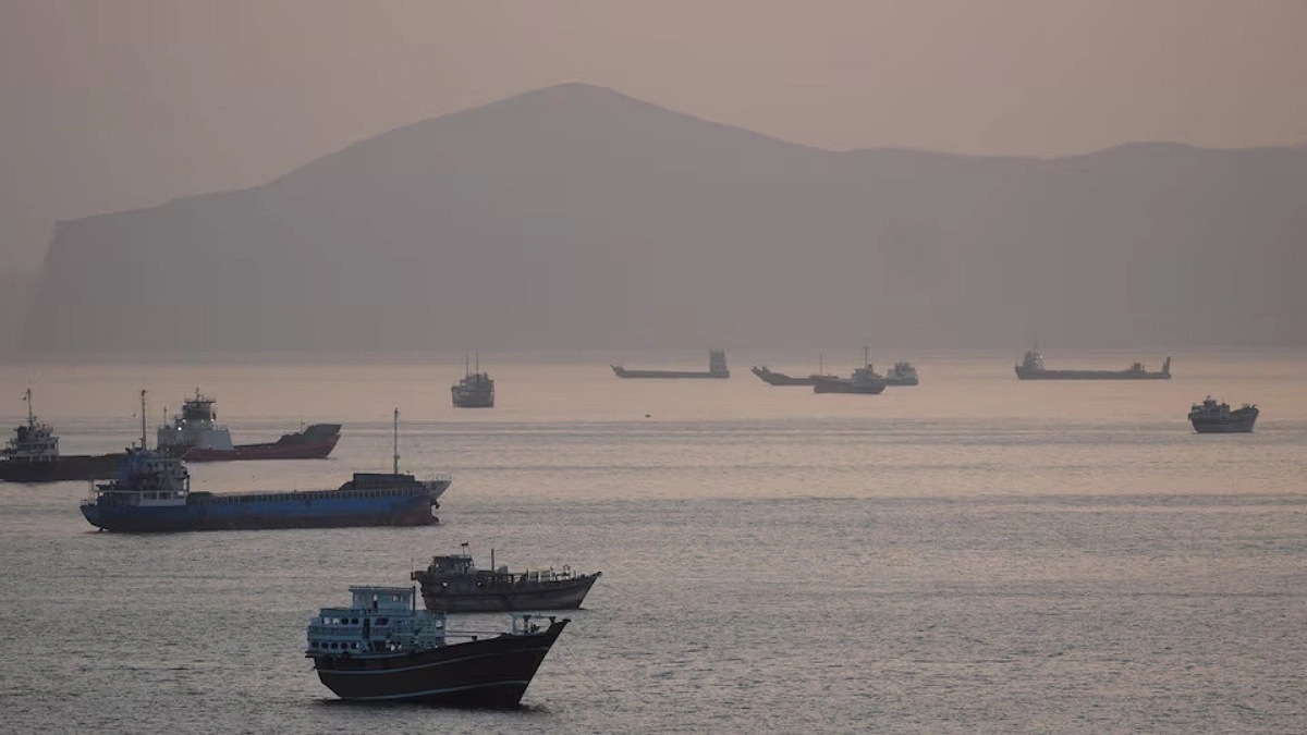 Pakistan Helps Repatriate 22 Iran Crew