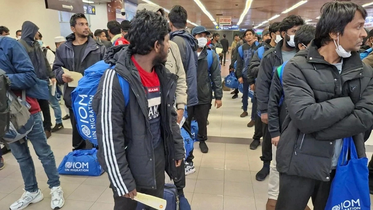 170 Bangladeshis Return Home From Libya