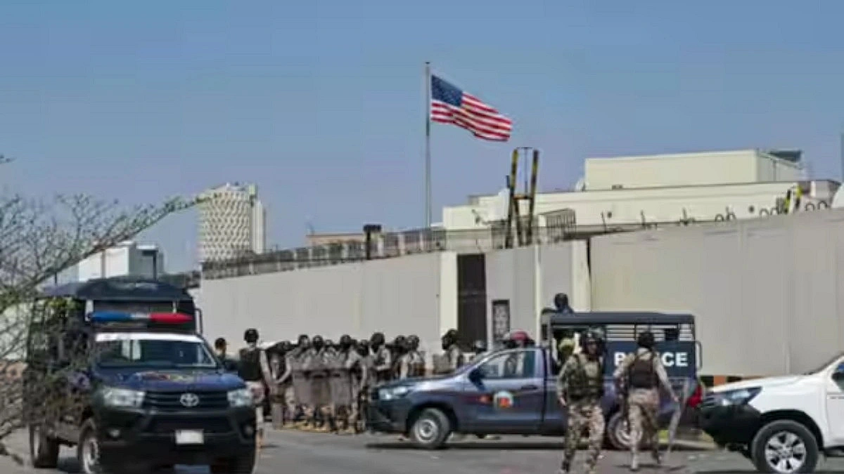 US Announces Closure of Consulate in Pakistan