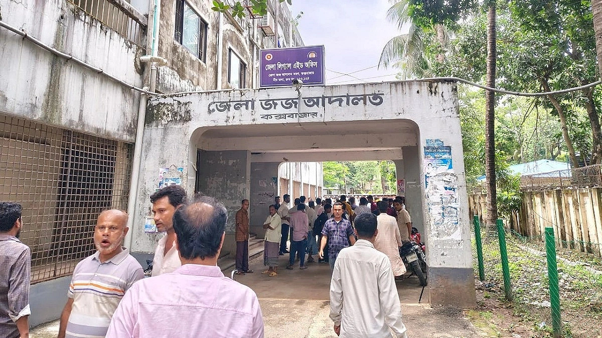 Five Injured, Including 2 Jubo Dal Leaders, in Shooting at Cox’s Bazar Court Premises