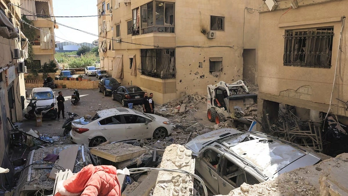 Deadly Israeli Strikes in Southern Lebanon Kill 16