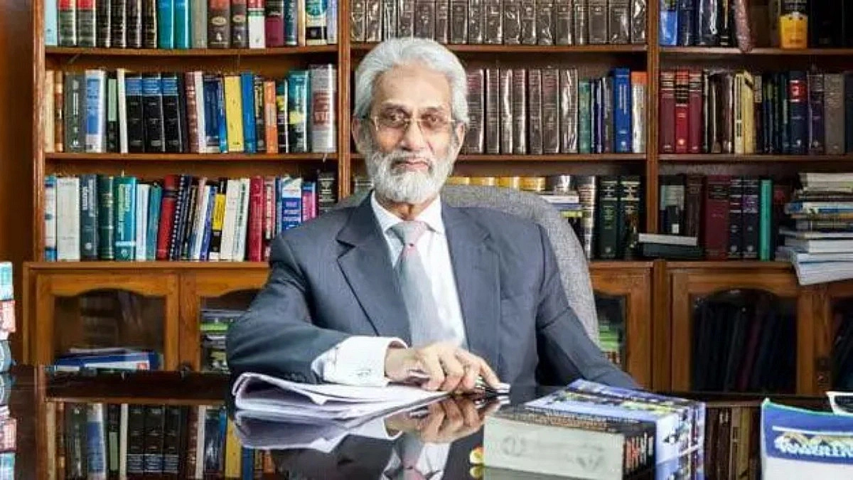 Kanthaban fire burns chamber of late Advisor Hassan Arif
