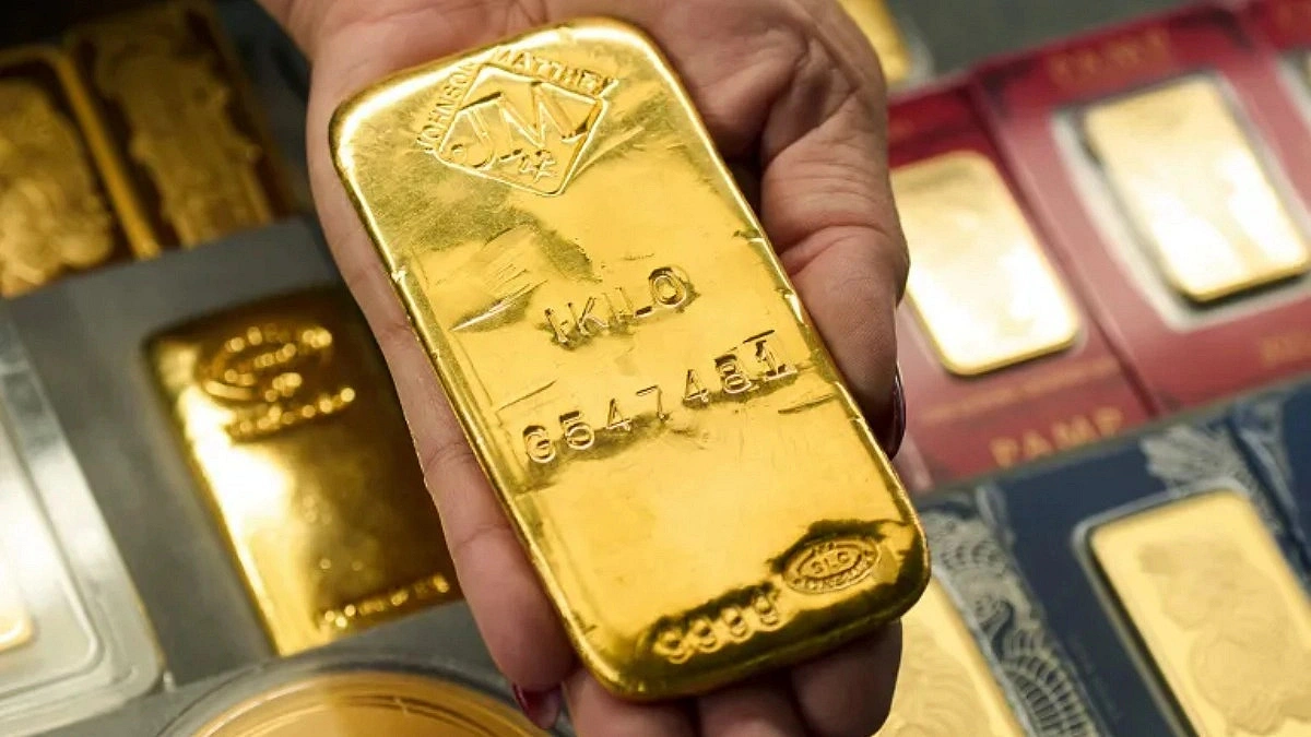 Why is Price of Gold Falling in Global Market?