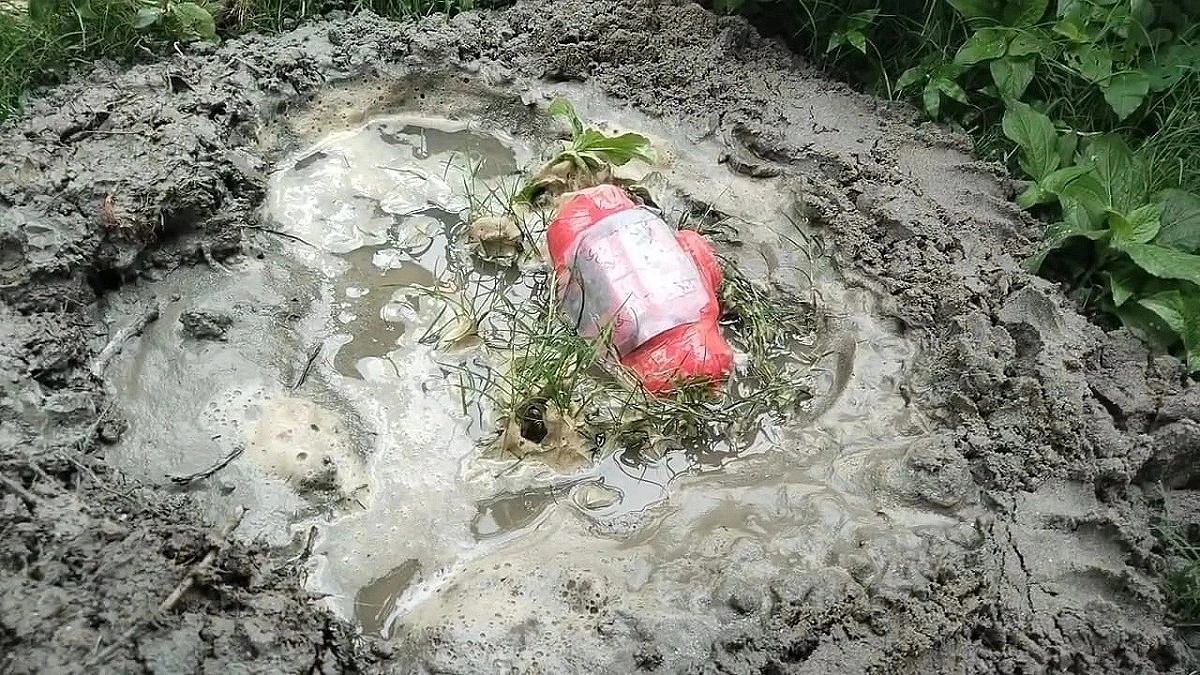 'Joy Bangla' written on a bomb-like object