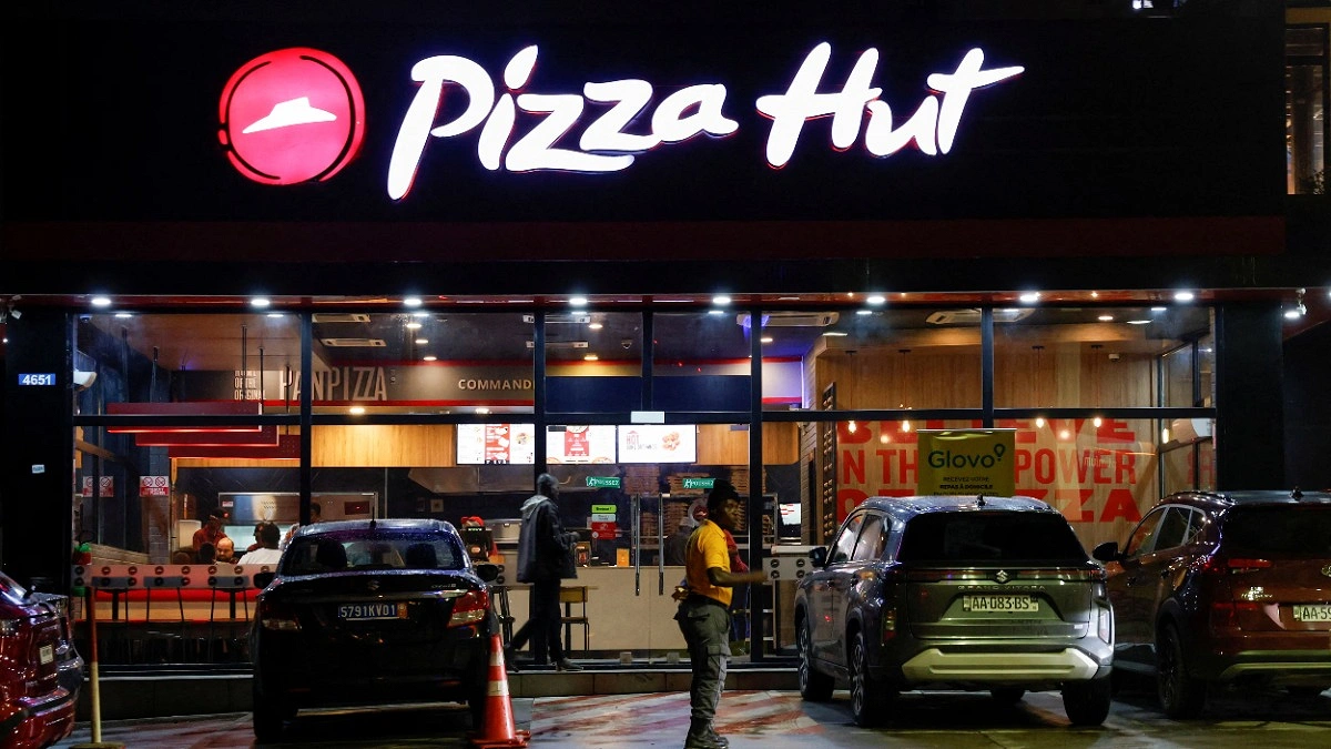 Yum! Sells Pizza Hut Chain in $2.7B Deal