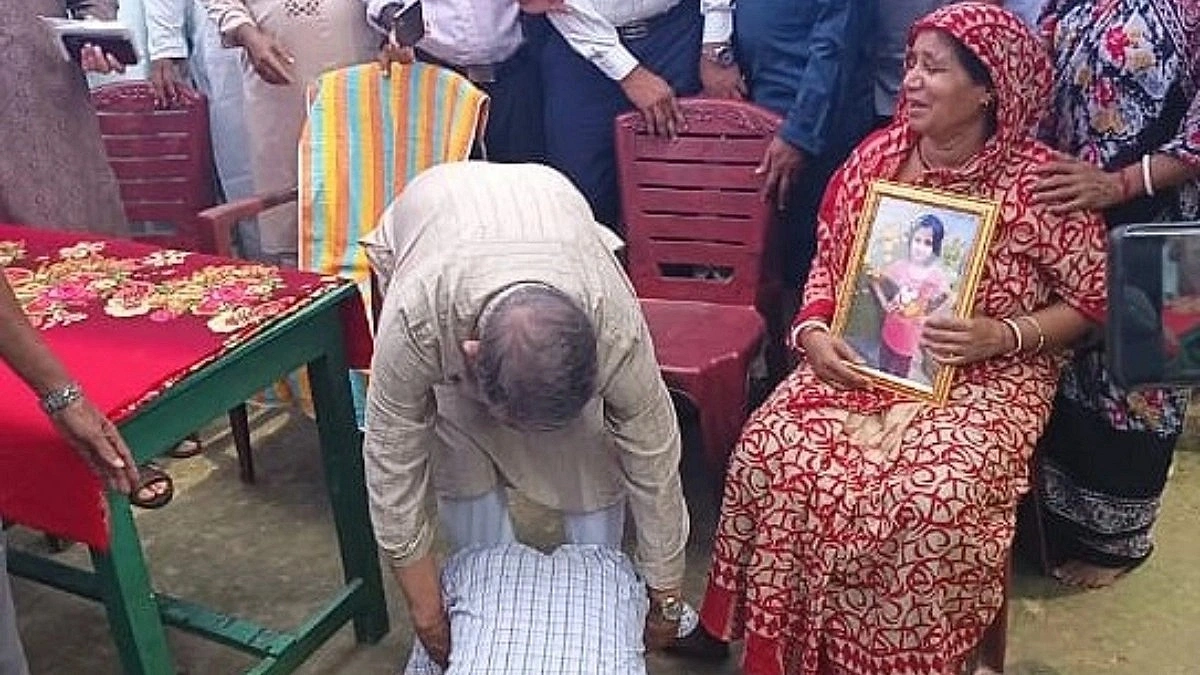 Sejuti’s Parents Plead for Justice Before Minister