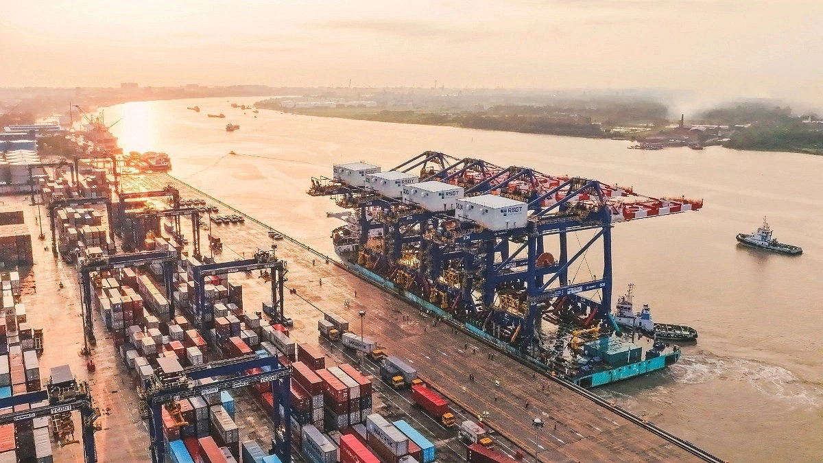 China-Chattogram Direct Shipping Expands as Export Gap Persists