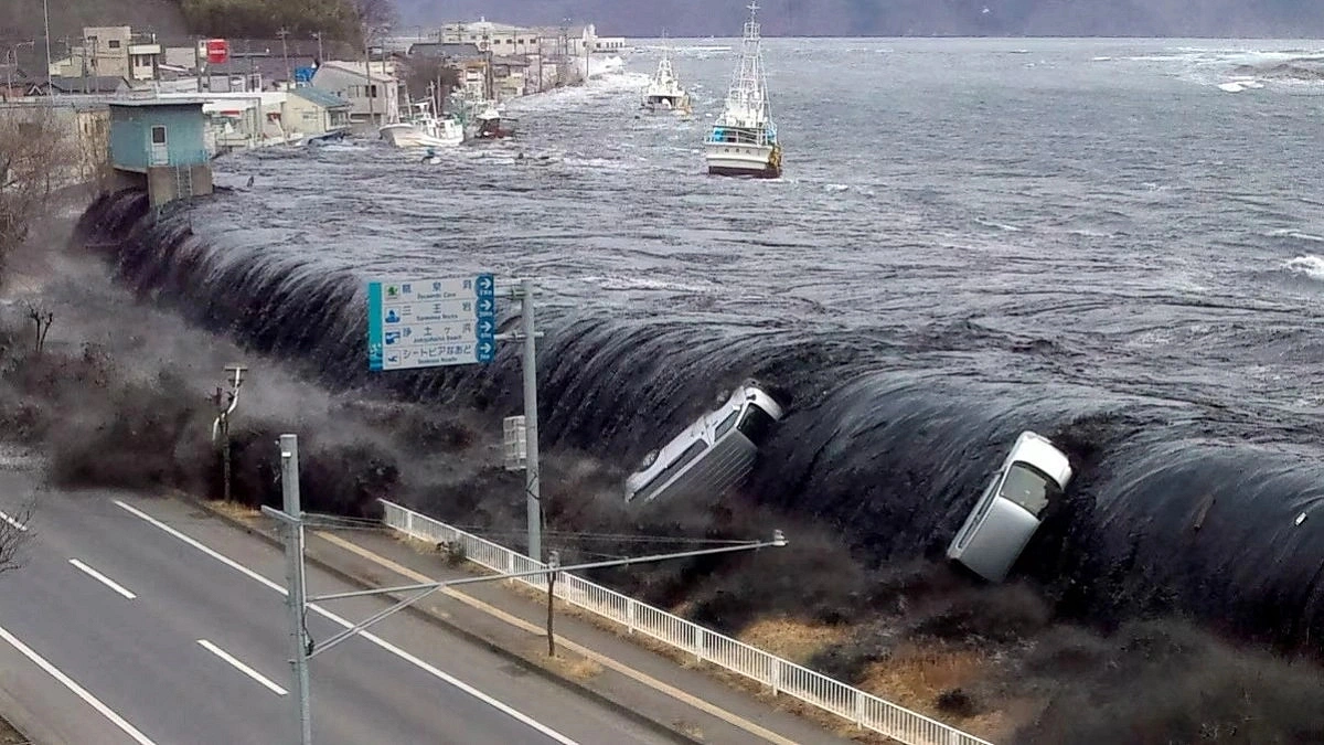 The Entire Japan Moved in 15 Minutes – Is That Even Possible?