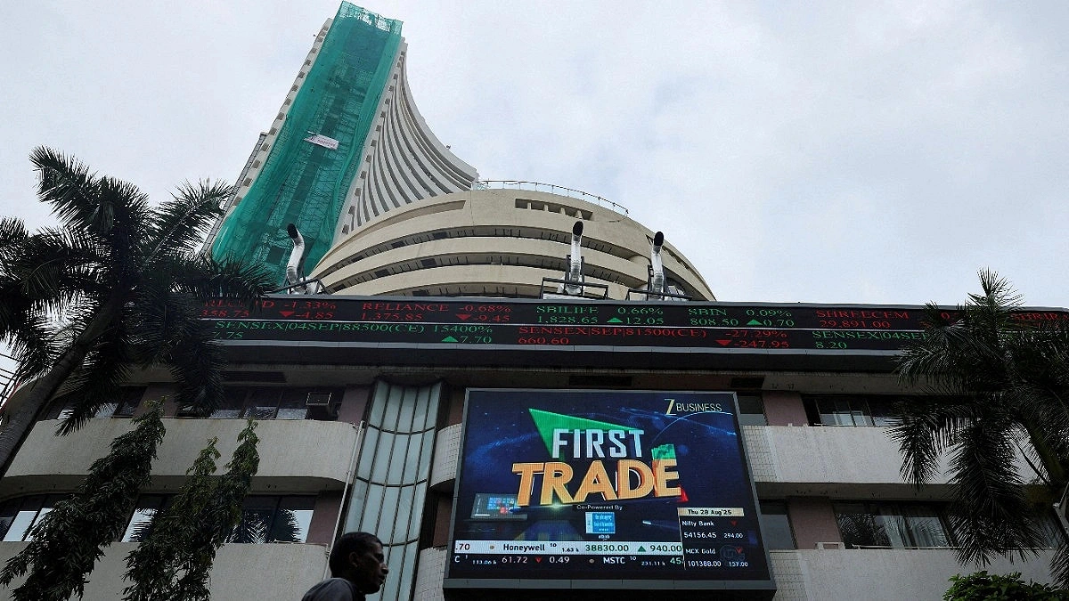 Indian Stock Market Crashes, 2 Lakh Crore Rupees Vanished Instantly