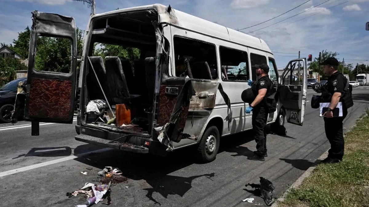 Russia Launches Missile and Drone Strikes on Ukraine, Killing 8