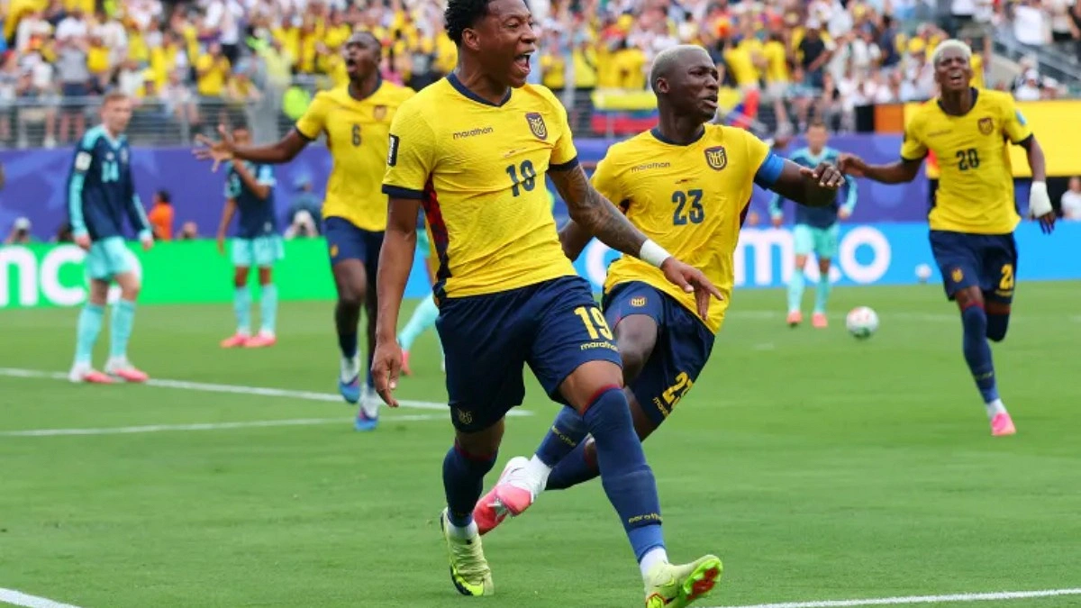 Ecuador Stuns Germany 2-1