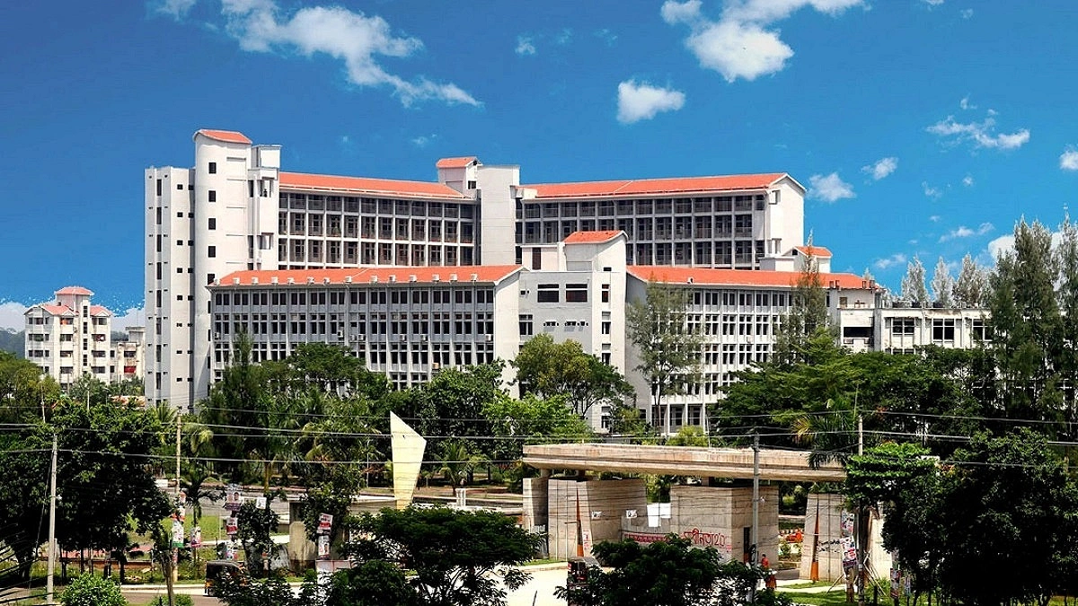 GSTU Dismisses 17 Teachers at Once