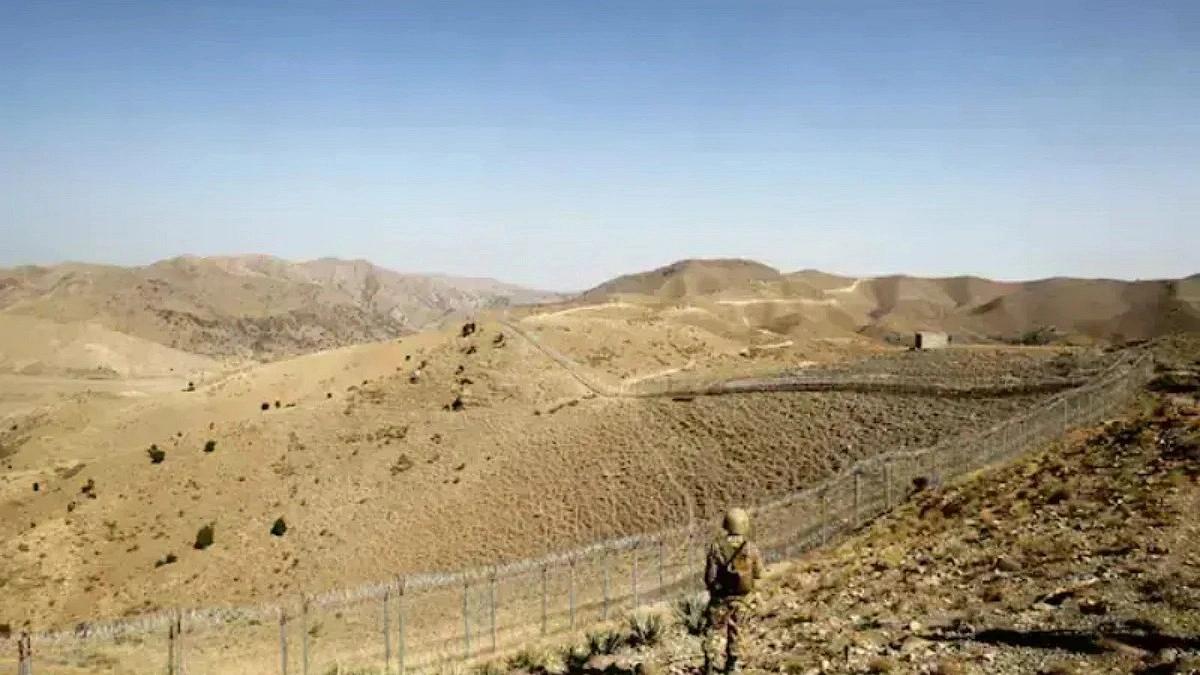 Pakistan Claims Killing 26 "Terrorist" on Afghanistan Border