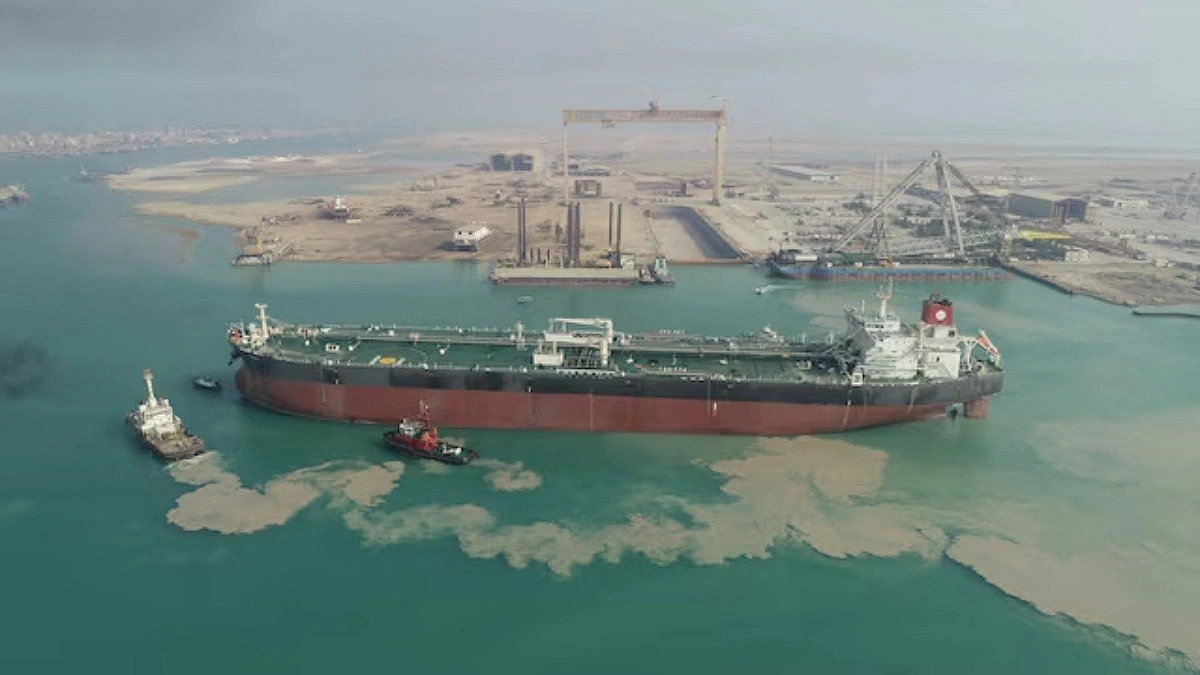 Iranian Oil Tankers Break Us Blockade After 2 Months