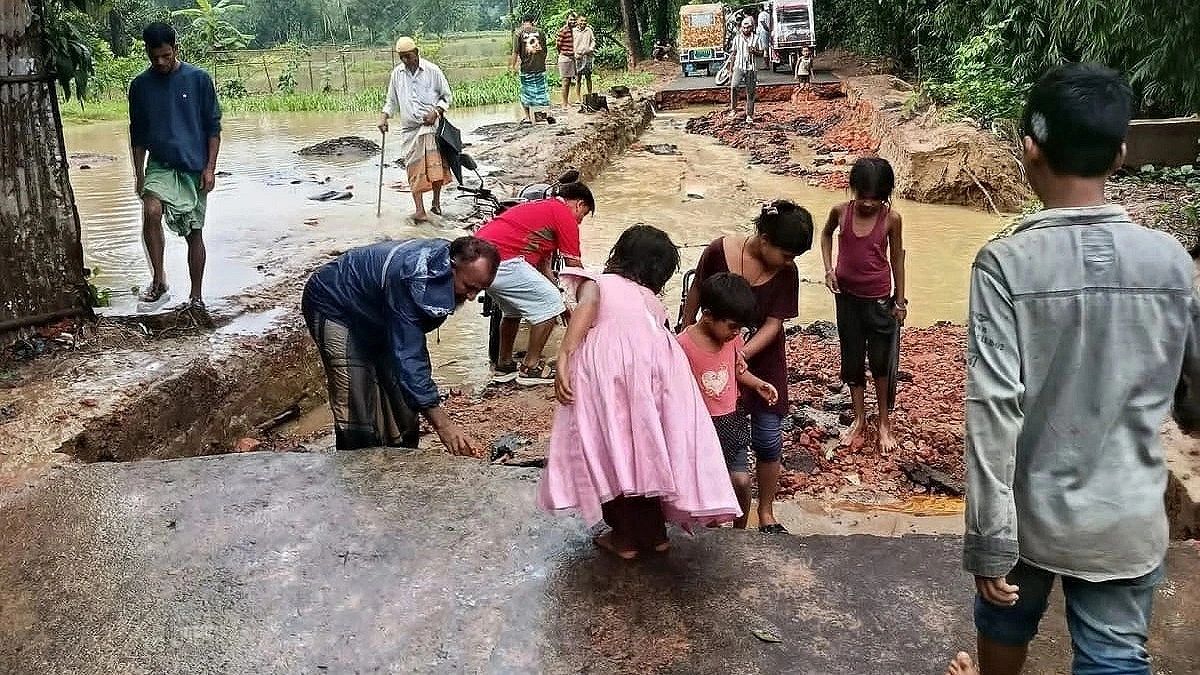 Floods damage 582 rural roads across chattogram