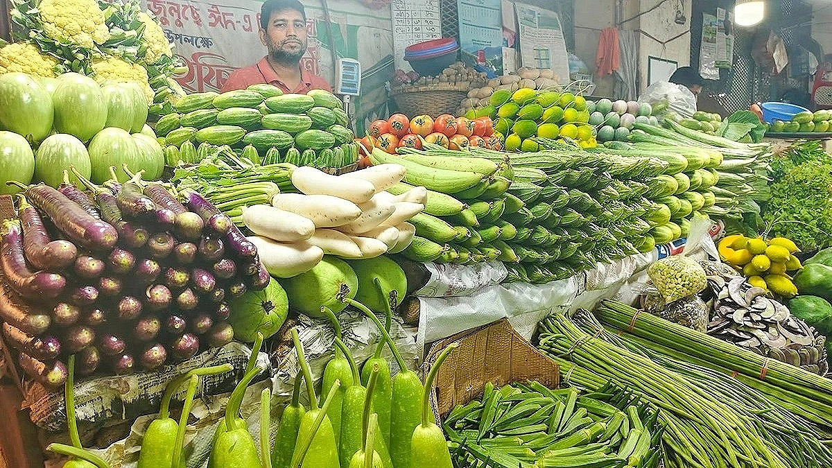 Tk 100 now just entry fee for Dhaka vegetables