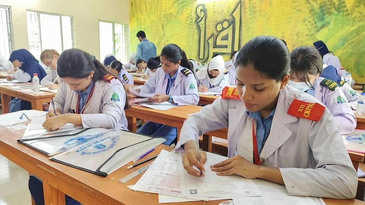 HSC exams resume in Chattogram after 19-day flood break