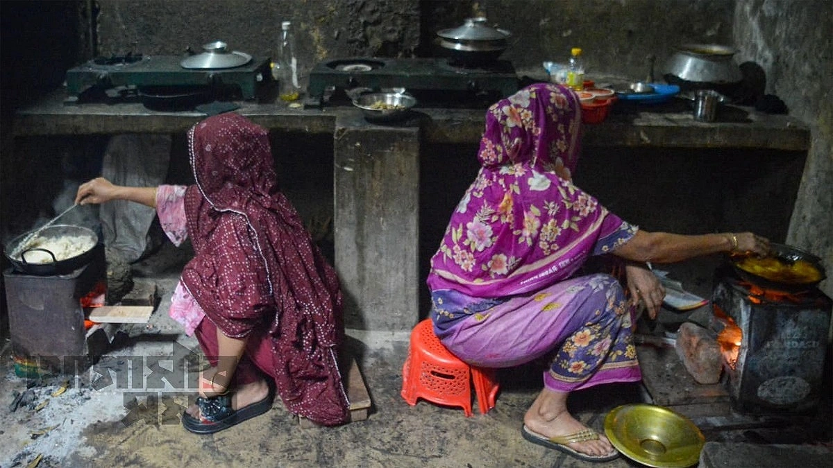 Low income families in the capital turn to clay stoves