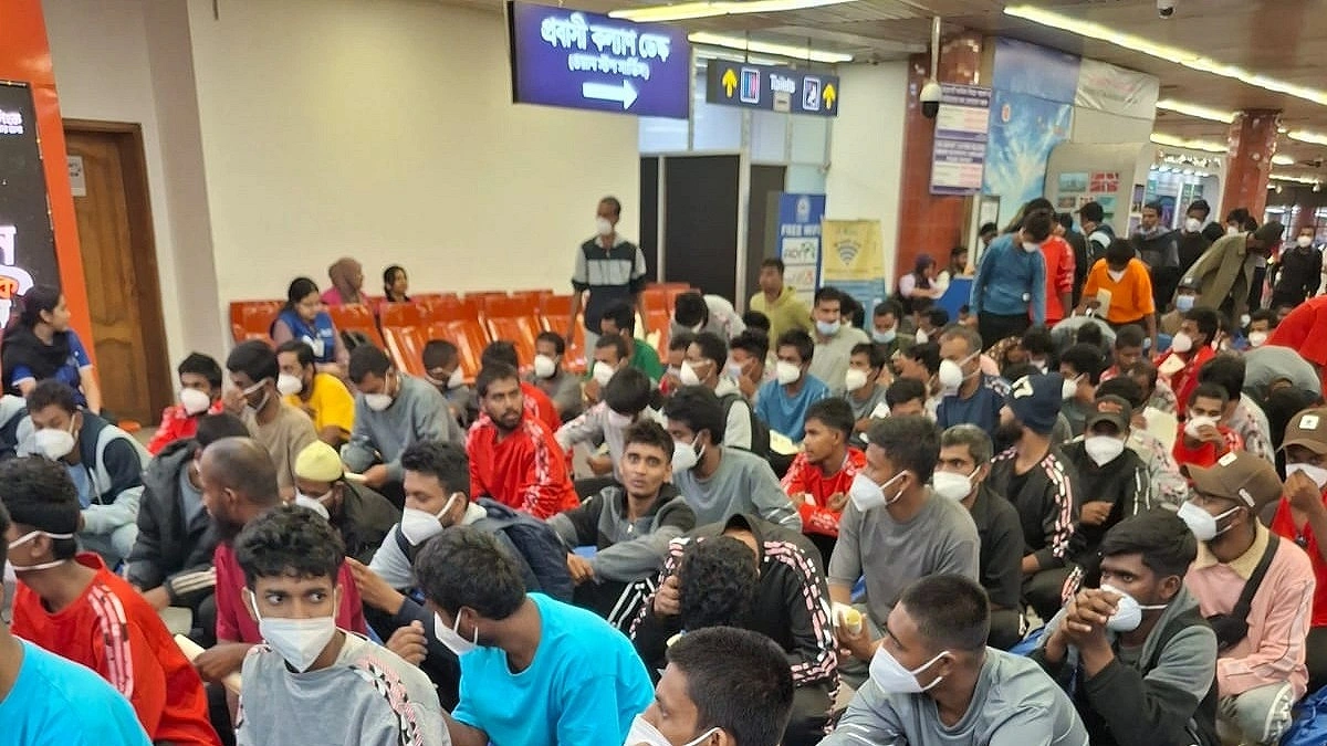 171 Bangladeshis return home from Libya