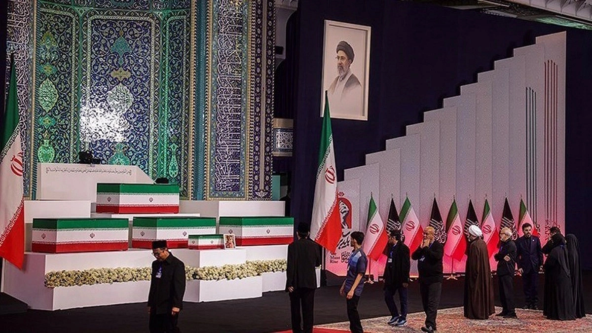 Diplomats pay tribute to Khamenei