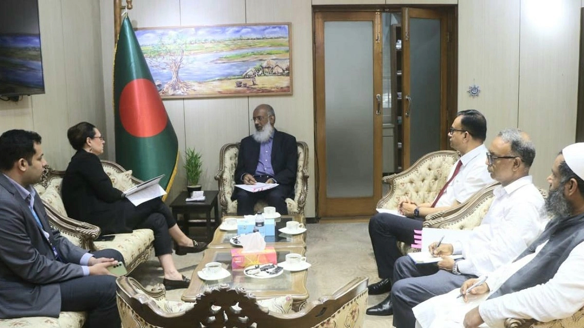 Bangladesh, IOM sign climate displacement management pact