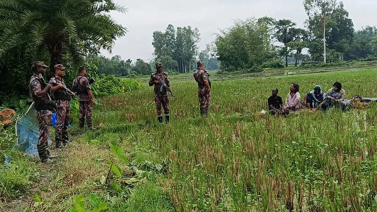 Four Bangladeshis pushed back at Dinajpur border, BGB awaits BSF response