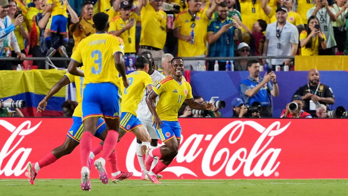 Colombia Edges Ghana 1-0 to Set Up Switzerland Clash