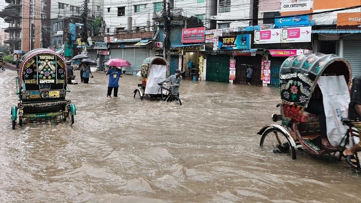 Heavy Rains Swamp Chattogram, Trigger Landslide Warning