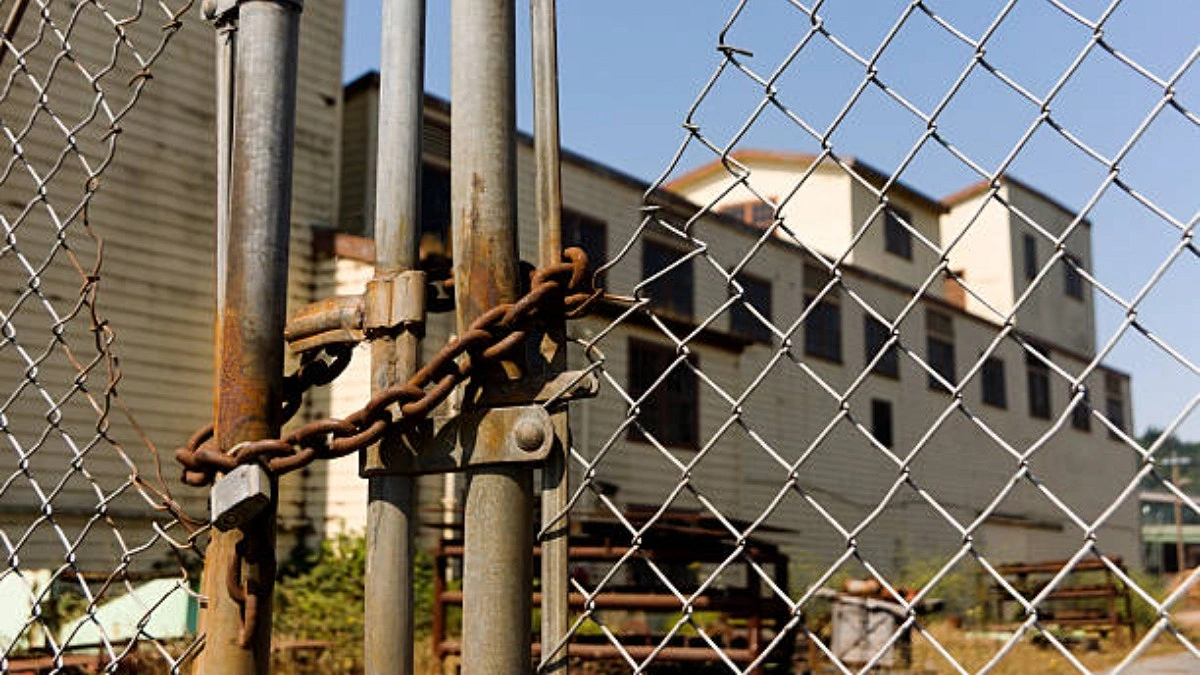 Govt Opens 10,000 Acres to Restart Loss-Making Factories