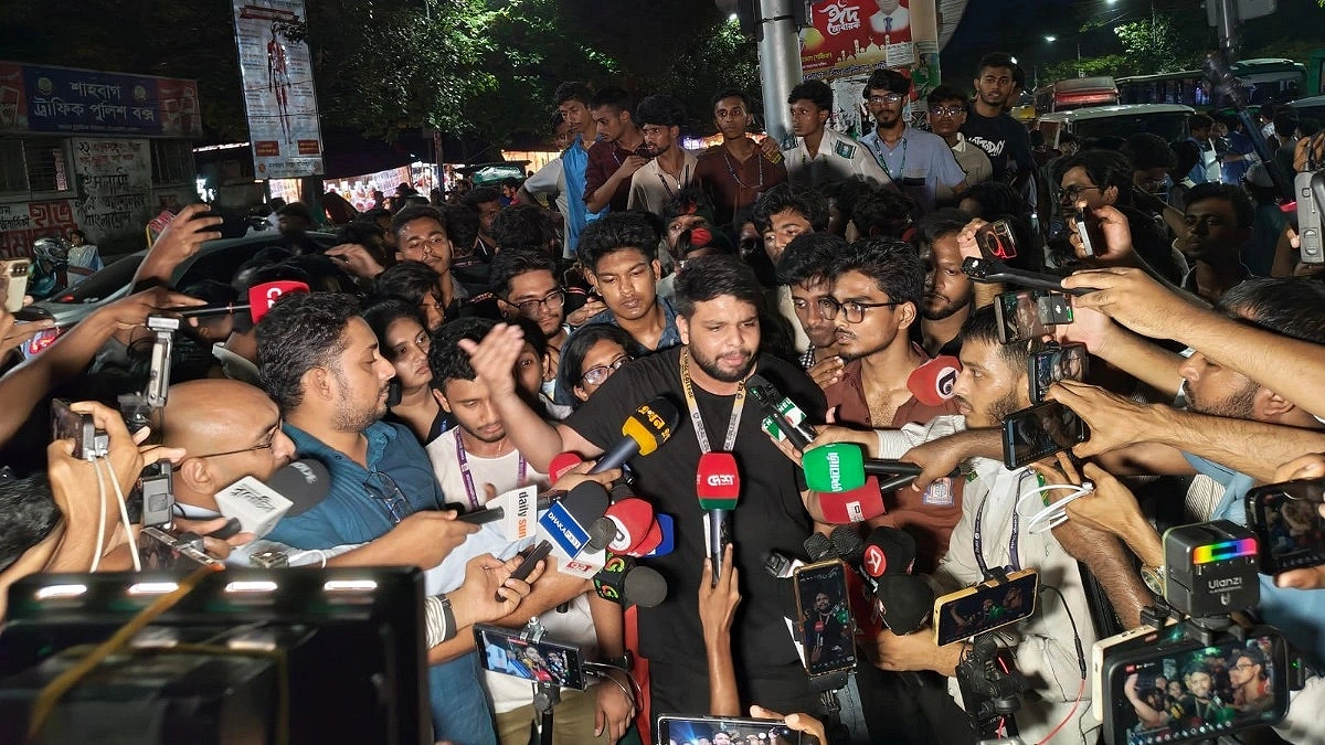 Students issue fresh ultimatum demanding minister's resignation, announce new protest